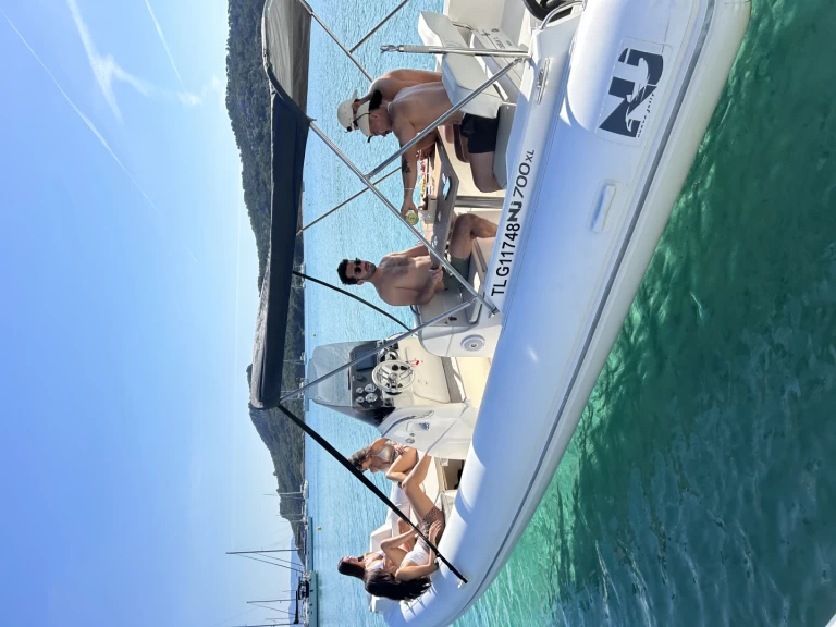 Noleggio Gommone a Gapeau – Nuova Jolly Nuova Jolly 700