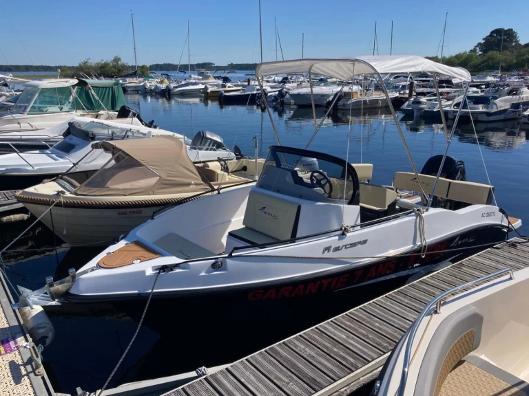 Nireus 53 Escape da affittare a  Sanguinet