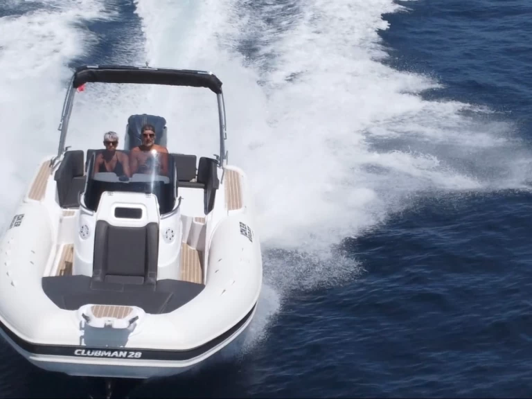 Noleggio Gommone con o senza skipper Joker Boat a Port du Lavandou
