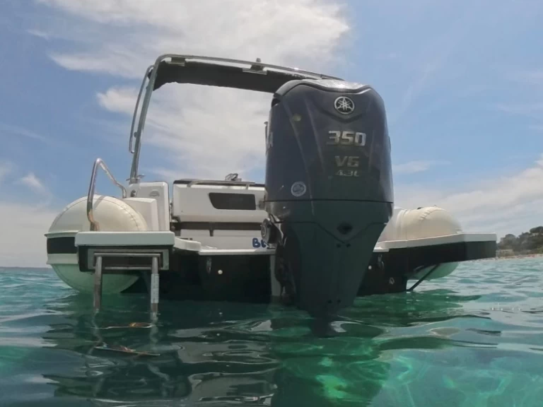 Noleggio barche Joker Boat Clubman 28 a Port du Lavandou su Samboat