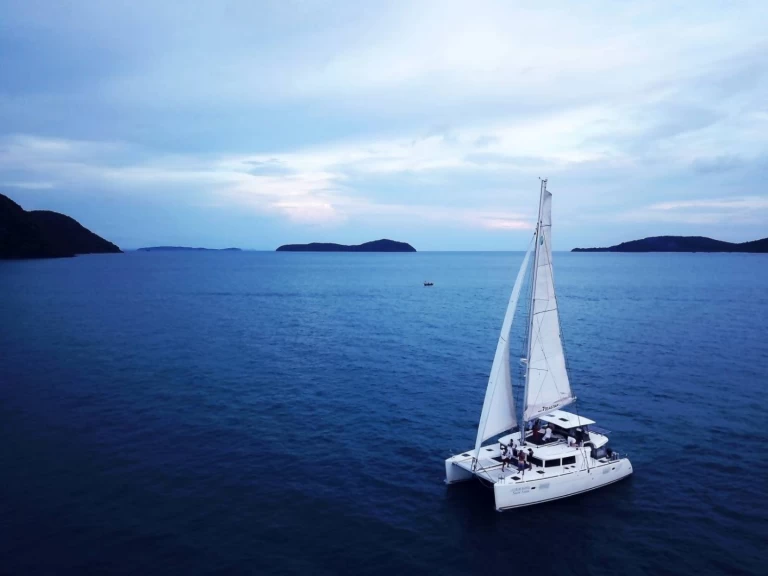 Noleggio barche Lagoon Lagoon 450 F a Ao Chalong su Samboat