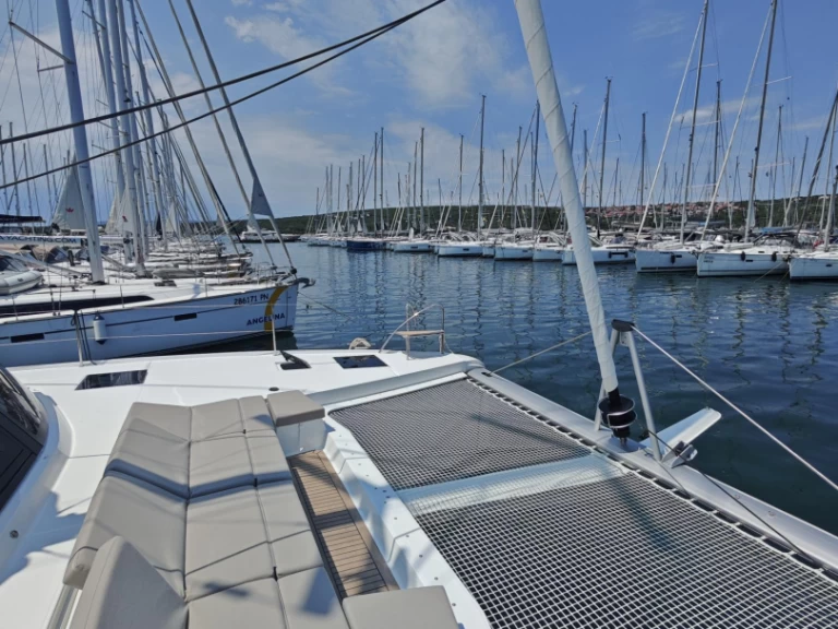 Noleggio barche Fountaine Pajot Elba 45 a Punat su Samboat