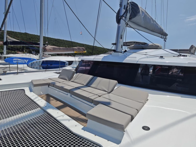 Noleggio a Punat – Fountaine Pajot Elba 45 su SamBoat