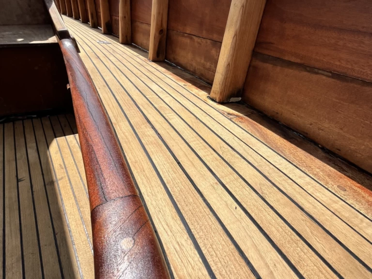 Noleggio Barca a vela con o senza skipper Cantiere Di Pinto Antonio a Sant Antoni de Portmany