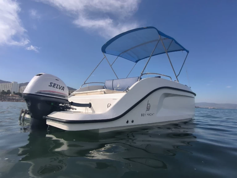 Noleggio barche Puerto Marina Benalmadena economico 18