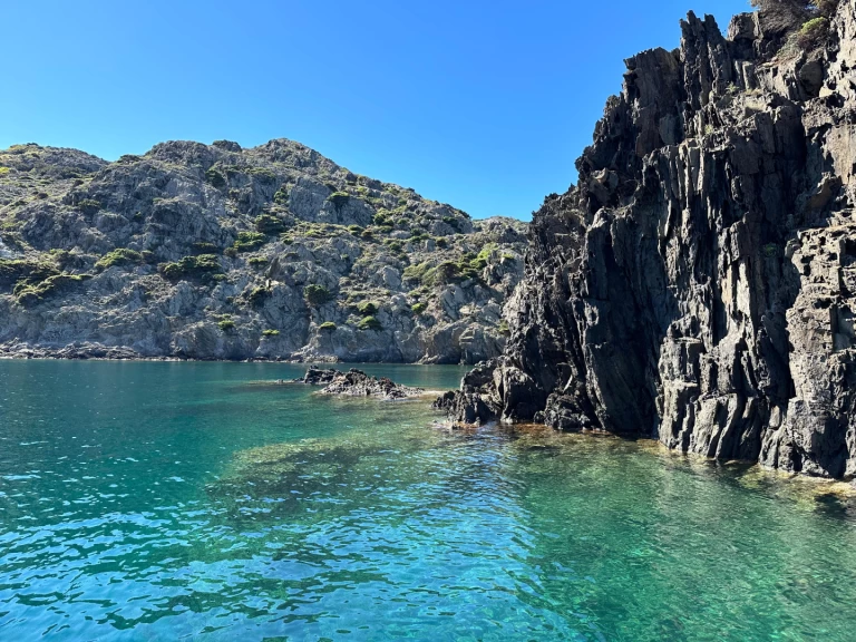 Noleggio Barca a motore con o senza skipper Pascual a Cadaqués