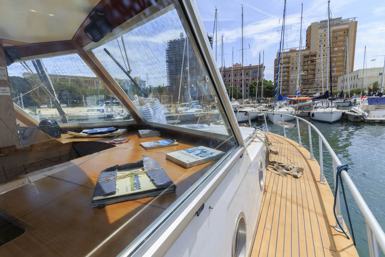 Noleggio barche Cagliari Port economico STELVIO CS287/D