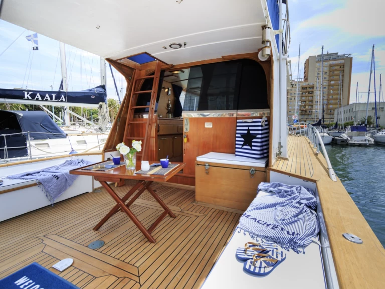 Noleggio barche Stella Maris STELVIO CS287/D a Cagliari Port su Samboat