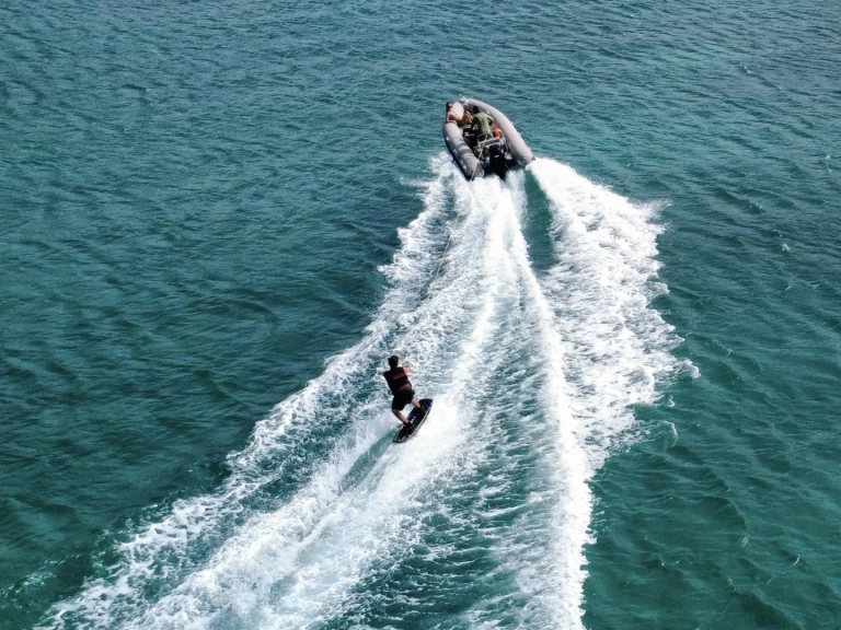 Noleggio a Anse Marcel – 3D Tender Lux 550 su SamBoat