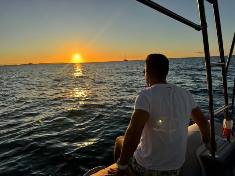 Noleggio a Anse Marcel – 3D Tender Lux 655 su SamBoat