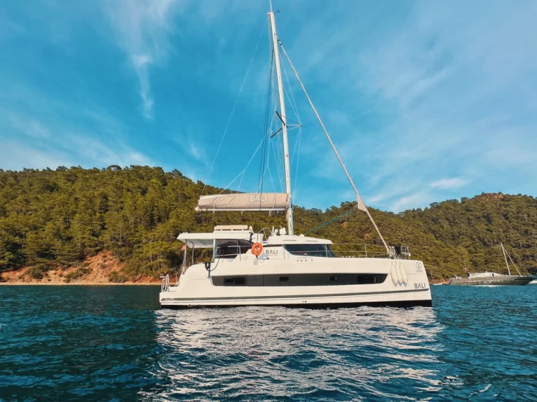 Noleggio barche Göcek economico Bali Catspace Voile