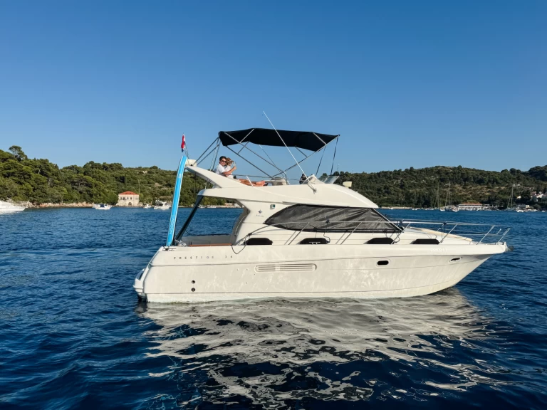 Noleggio a Ragusa (Dubrovnik) – Jeanneau Prestige 36 Fly su SamBoat