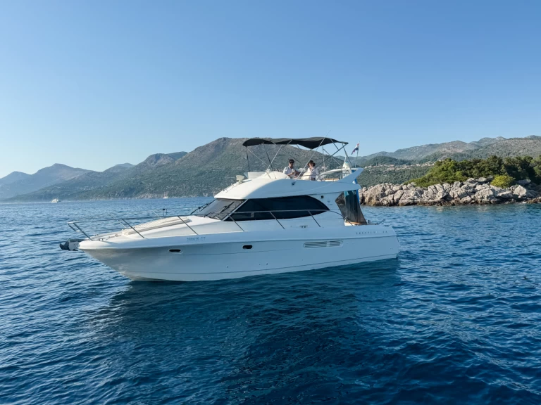 Noleggio barche Ragusa (Dubrovnik) economico Prestige 36 Fly