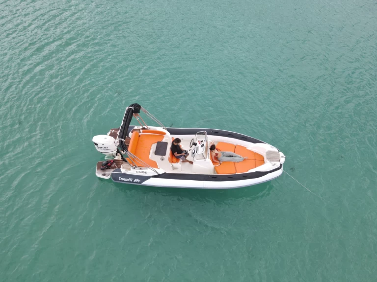 Marlin Boat Marlin Boat 226 FB da affittare a  Porto-Vecchio