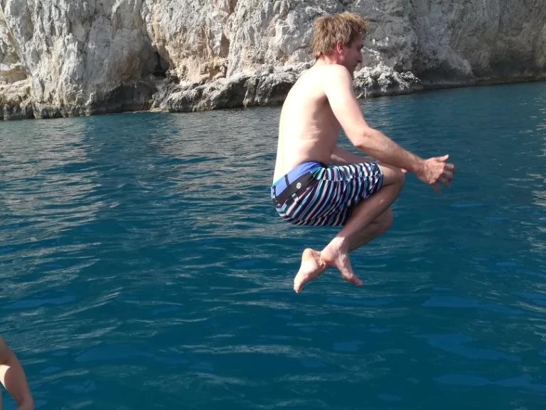 Noleggio Barca a motore a Massa Lubrense – Di luccia Gozzo sorrentino