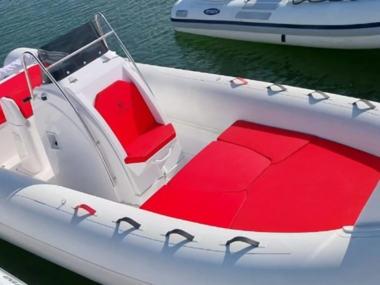 Noleggio barche Porto Siracusa economico 23