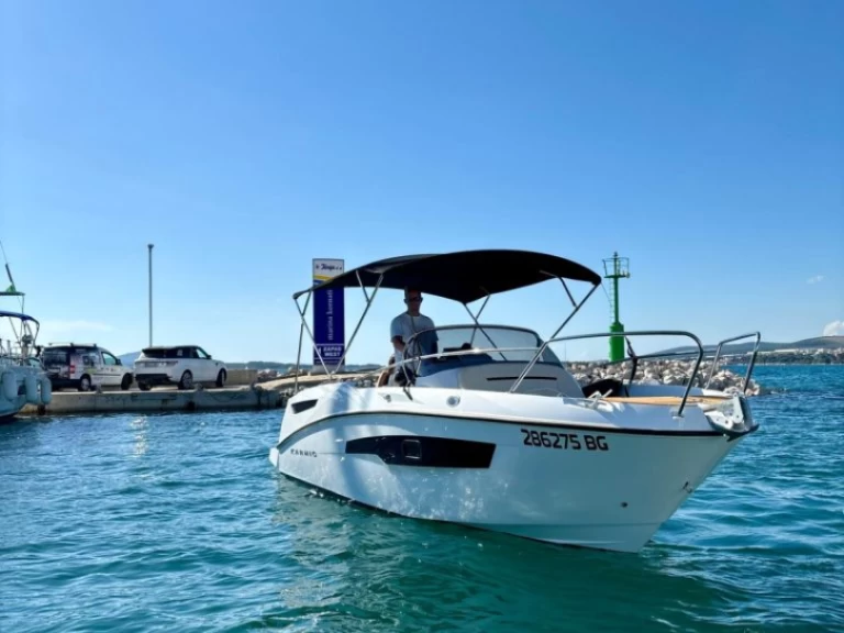 Noleggio barche Karnic CY a Zaravecchia (Biograd) su Samboat