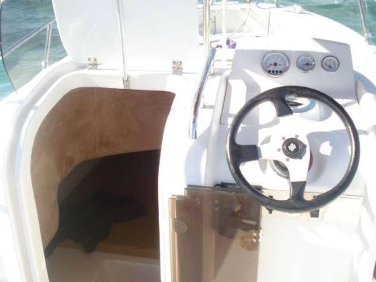 Noleggio barche Fisher 20 DECK a Zaravecchia (Biograd) su Samboat