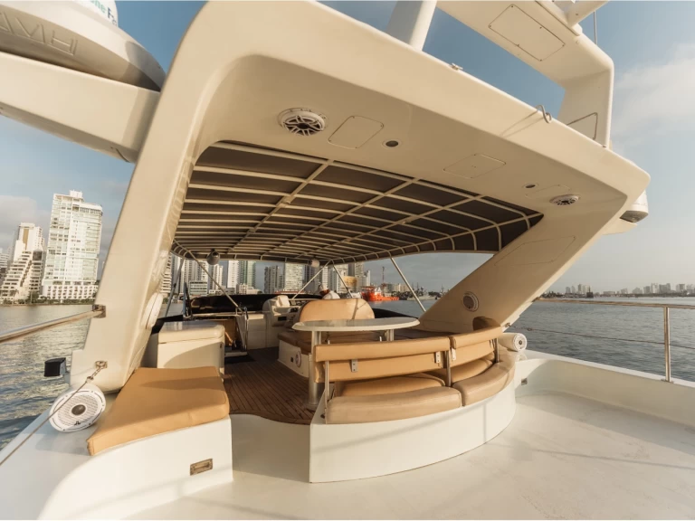 Noleggio Yacht di lusso a Cartagena – Azimut Azimut 70