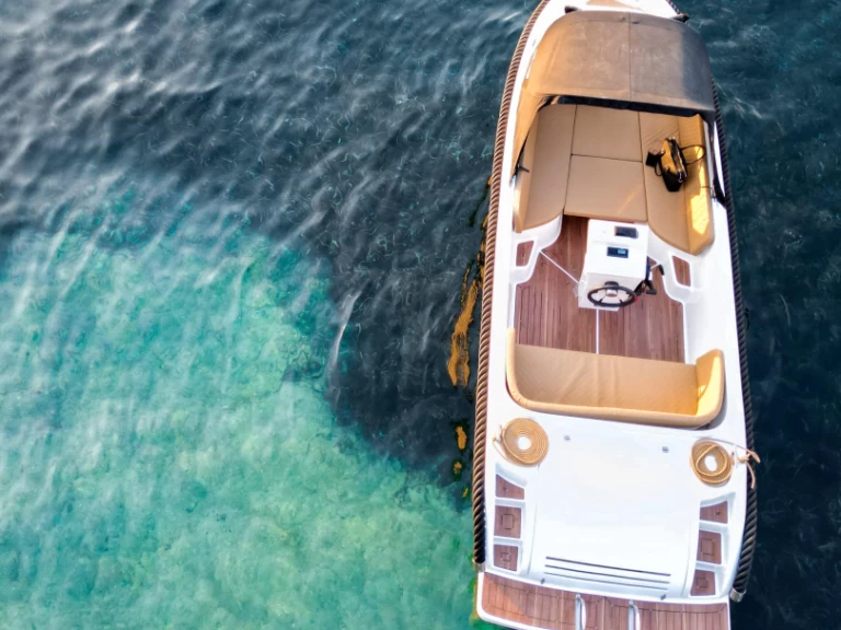 Noleggio barche Mandelieu-la-Napoule economico 555 tenders