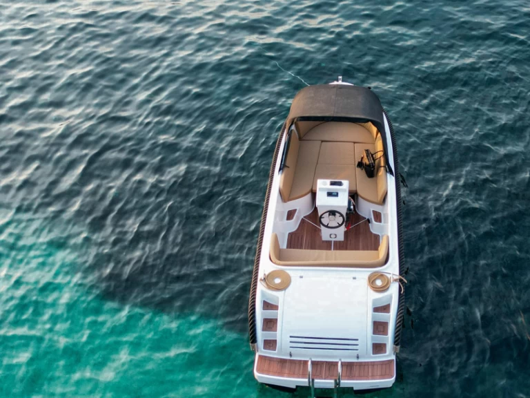 Noleggio Barca a motore con o senza skipper BRB a Mandelieu-la-Napoule