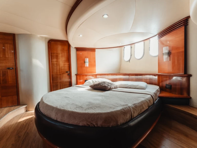 Noleggio barche Cartagena economico Azimut 62