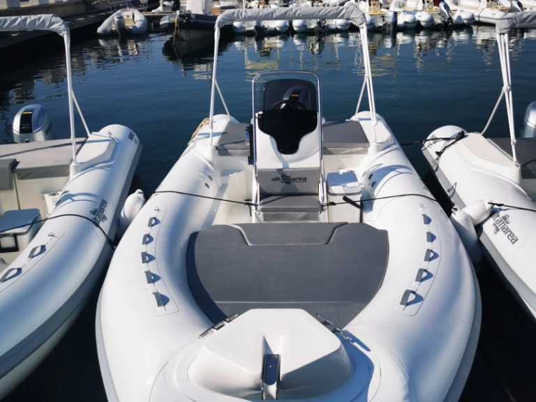 Altamarea Wave 20 da affittare a  Palermo