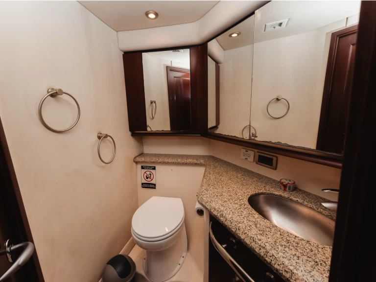 Noleggiare una Sea Ray 58 a Cartagena