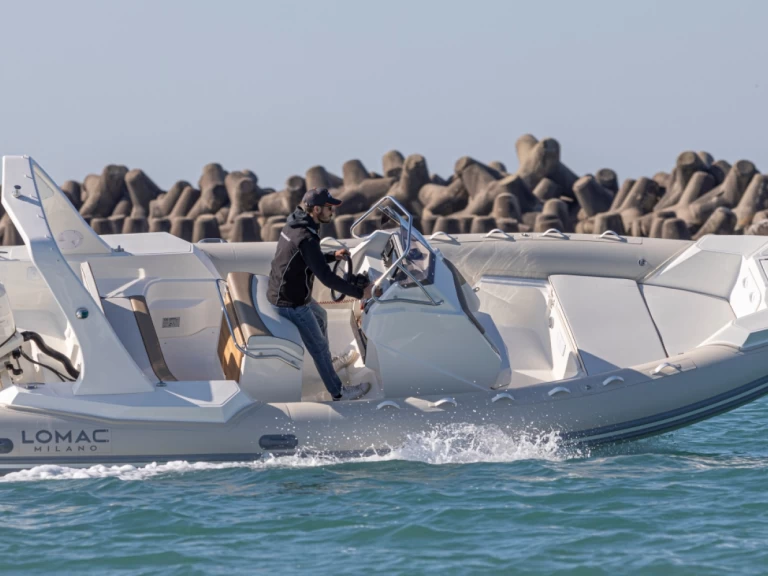 Lomac Lomac 710 IN da affittare a  Hyères