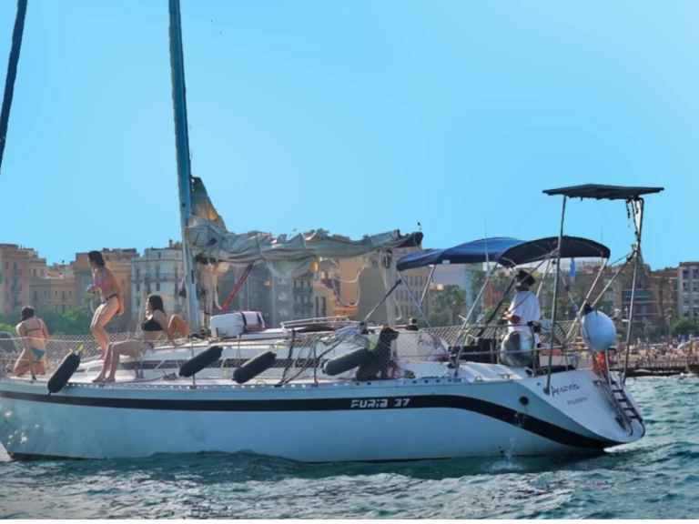 Noleggio barche Dresport S.A Furia 37 a Badalona su Samboat