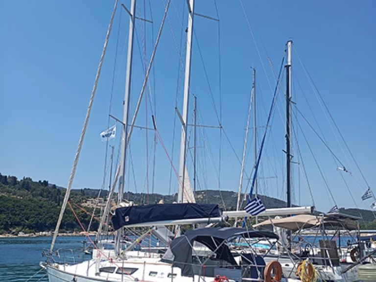 Jeanneau Sun Odyssey 37 da affittare a  Nikiána