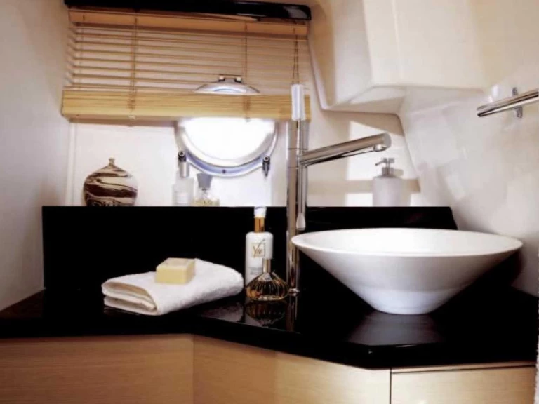 Noleggio Barca a motore a Ibiza Town – Sessa Marine Key Largo 30