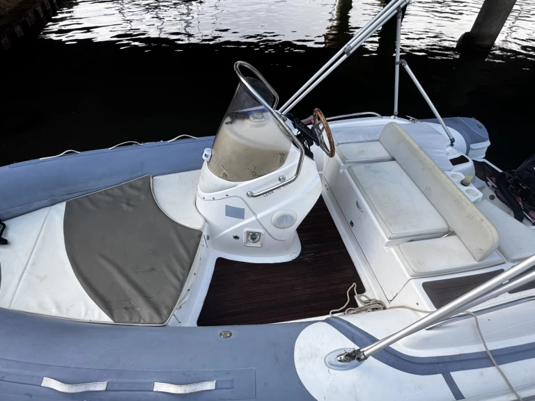 Noleggio Gommone con o senza skipper Joker Boat a Hyères