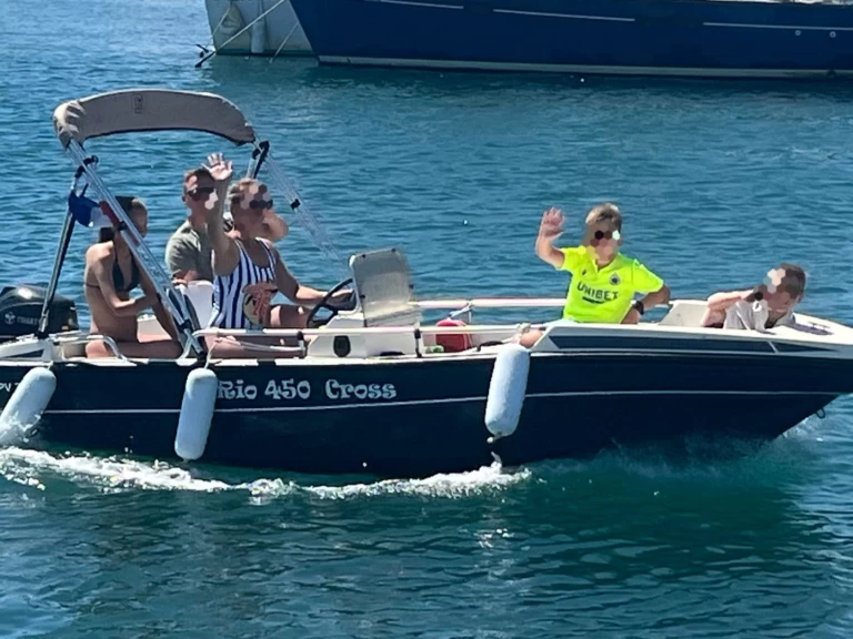 Noleggio Barca a motore Rio Yachts con patente nautica