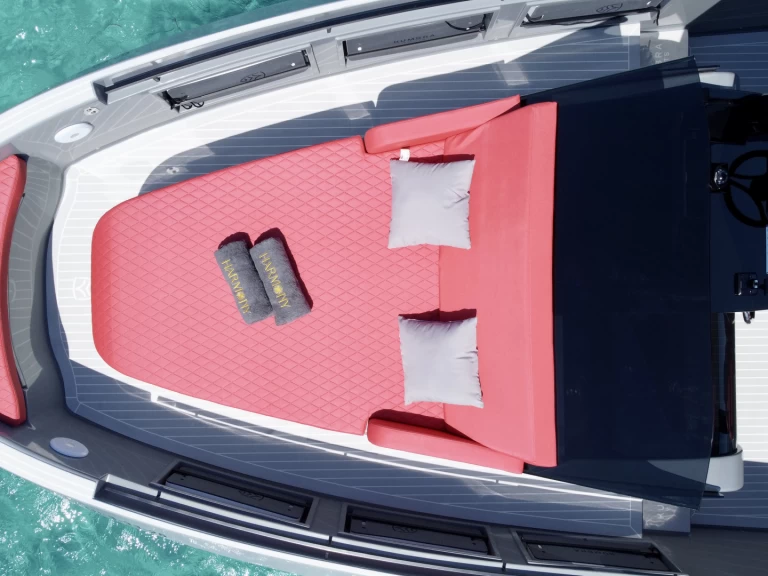 Noleggiare una KUMBRA 34 a Ibiza Town