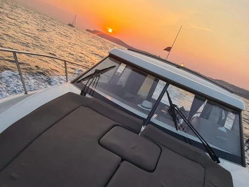 Noleggio Barca a motore a Gżira – Jeanneau NC 11