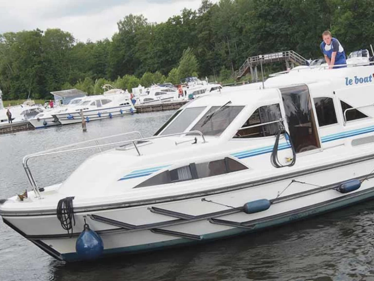 Noleggio Barca a motore Le Boat con patente nautica