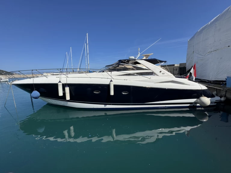 Noleggiare una Sunseeker Portofino 53 a Roquebrune-Cap-Martin
