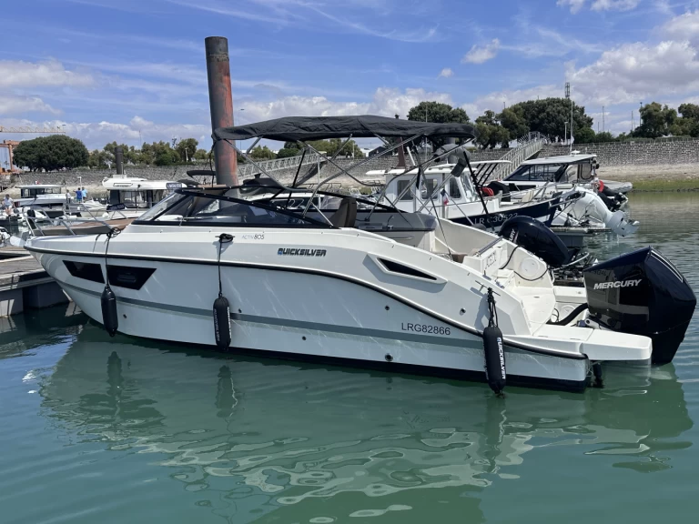 Noleggio Barca a motore con o senza skipper Quicksilver a La Rochelle