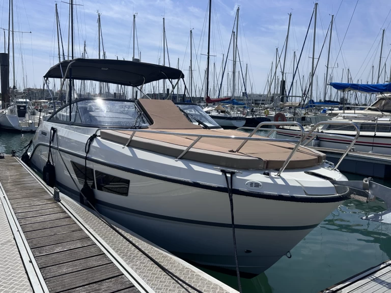 Quicksilver Activ 805 Cruiser da affittare a  La Rochelle