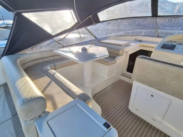 Noleggio Barca a motore con o senza skipper Baia a Portofino