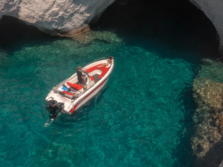 Poseidon BLU WATER 185 da affittare a  Mílos