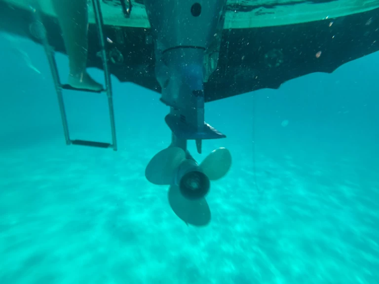 Gommone a noleggio a Mandelieu-la-Napoule al miglior prezzo