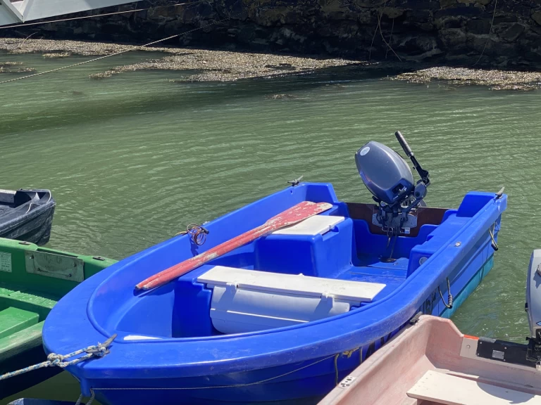 Noleggio Barca a motore Neveux con patente nautica