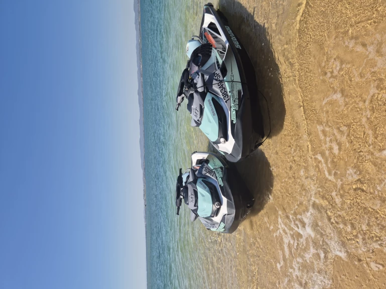 Noleggio barche Yamaha Yamaha VX a Faro su Samboat