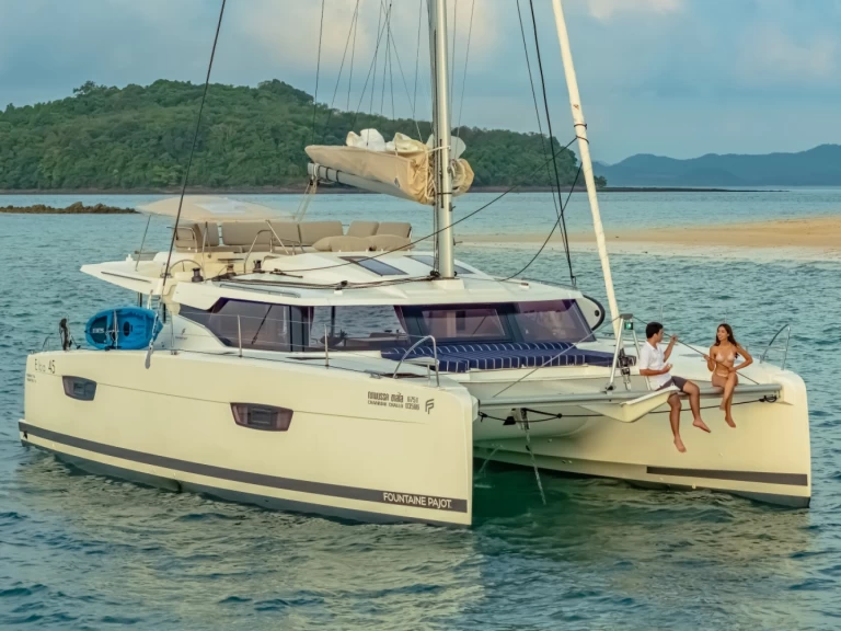 Fountaine Pajot Elba 45 da affittare a  Phuket Yacht Haven Marina