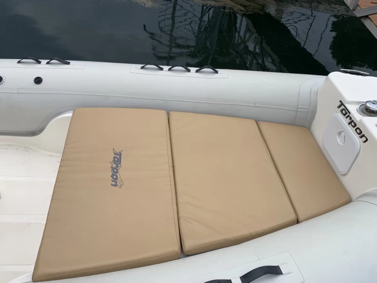 Rodman Tarpon 790 LX da affittare a  Santander