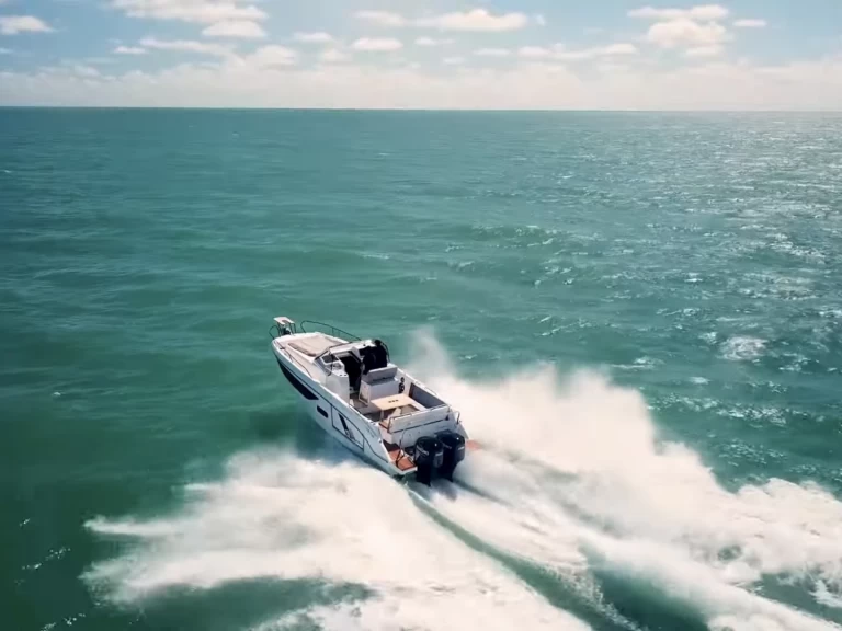 Noleggio barche Bénéteau FLYER 9 SUNdeck a Santa Eulària des Riu su Samboat