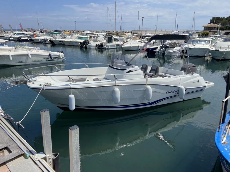 Noleggio Barca a motore con o senza skipper Jeanneau a Saint-Aygulf