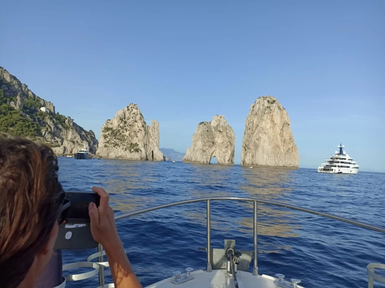 Noleggio barche Sorrento economico Sea Ray 300 Sundancer